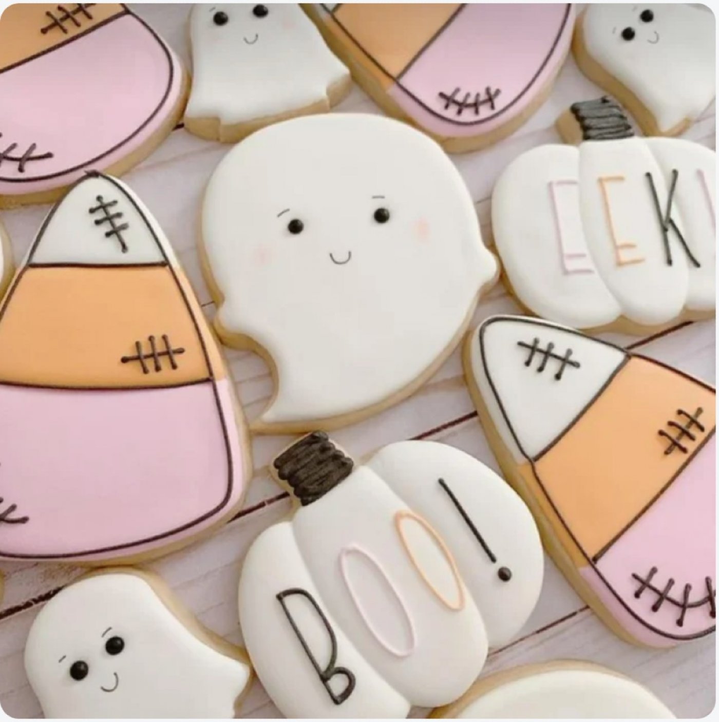 \ud83c\udf83 Halloween Cookie Decorating Workshop at James River Winery \ud83c\udf77